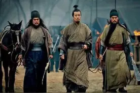 蜀汉灭亡后为啥张飞一家无人敢动，关羽满门却被杀害？原因很简单图片