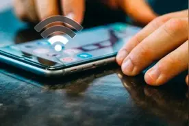 教你同时连接2个WiFi，手机信号更强大，网速更快！图片