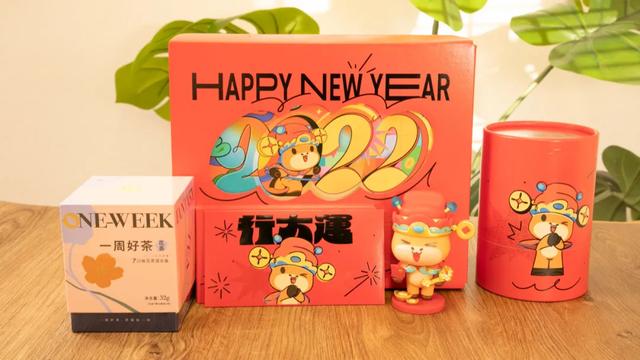 字节、腾讯、京东…22家大厂虎年礼盒实测,互联网公司团拜会来了