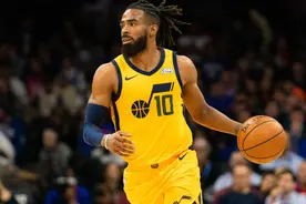 康利生涯合同盘点，进过1次全明星，4份合同就赚2.77亿图片