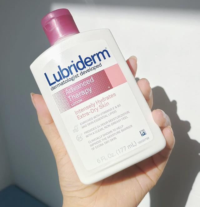 身体乳保湿补水夏天超香