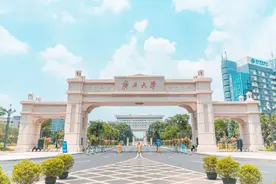 广西大学与广西师范大学：就是“双一流”与否这个区别那么简单？图片