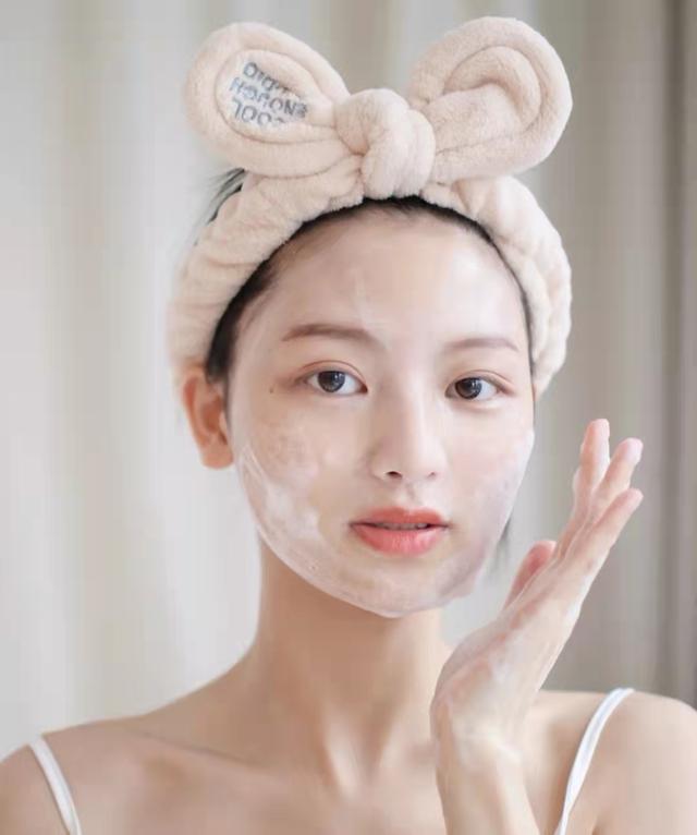 缃戠孩娲楅潰濂舵祴璇勶紝RNW绱х环锛孉OEO鍋囨粦锛屾鑾遍泤鏃椾笅閫備箰鑲ゅぇ鐗屽ソ鐢? onerror=