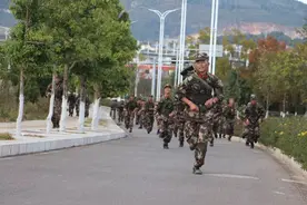 「军考培训」新兵必看！关于新兵入伍，这几件事定要知道图片