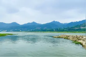 【文史英华】李白过此峡，仗剑走天涯！‖向传君图片