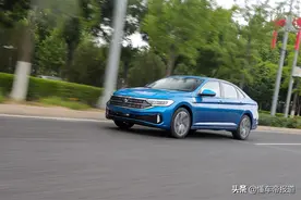 新车|遵循定律：改变颜值才能获新生，抢先试驾一汽-大众新款速腾图片