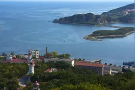 歌曲《军港之夜》是描写旅顺军港的吗？图片