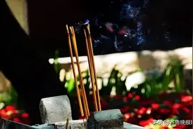 流行的“抢头香”，为啥老人说不能烧？这3个忌讳不能犯图片