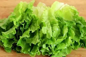 吃了30年的生菜，只服这种做法，端上桌家人抢着吃，太解馋了图片