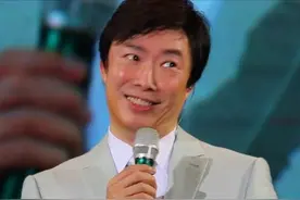 事实证明，67岁“无妻无子”的费玉清，已经走上了另一条人生大道图片