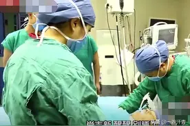 2015年北京一医生切开患者腹腔，全是粘稠液体和癌细胞，结果如何图片