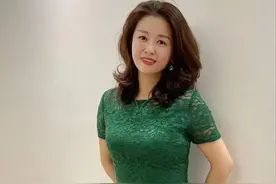 优雅的贵妇感穿搭，时髦大气又有女人味，精致高级又显身材图片