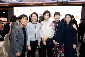 张怡宁面相比郭晶晶年轻一个级别，身材也胜出，却没她的富贵命图片