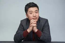 网红名师张雪峰：985教传播的教授粉丝数还不如我图片