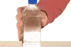 “击水成冰”，一起来做“冰魔法”！| 科到了图片