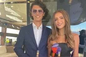 丹麦22岁华裔王子搂着女友闪耀派对！女友穿抹胸裙太美，郎才女貌图片