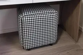 新式“万向凳”一出，马扎过时了，简约时尚不占空，太高级了图片