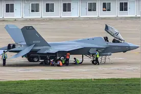 印度很担心，中国用歼-35，为巴基斯坦送上强援，印军将无力招架图片