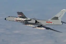 鹰击12超音速冲刺，解放军实弹演练进攻：中美攻防角色，开始互换图片