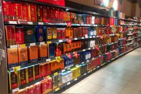 高中低档7款白酒，看到多囤几箱，自饮送礼都可以图片