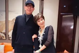 乒坛女皇曹燕华近况：低调改嫁1.93米帅哥，与蔡振华是同时代球员图片