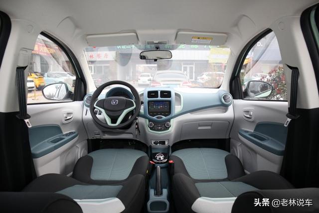 续航超300km，才4.98万，奔奔E-Star能撬动宏光MINIEV的墙角吗？