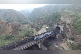 全国只有600多人通过！这个火车驾照有多难考？图片