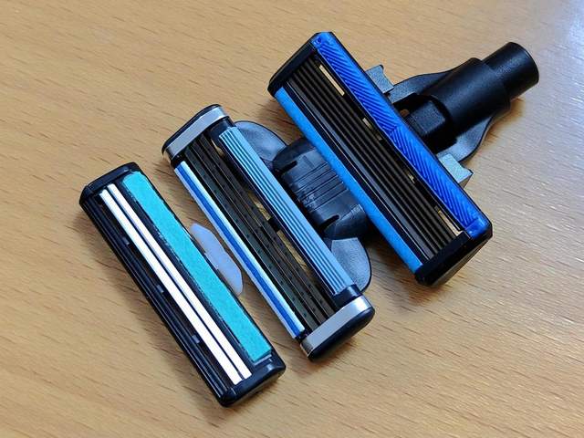 男生又一好玩又实用的玩具，焕醒星洞小飞碟手动剃须刀上手体验