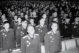 1955年朱总是10元帅之首，粟裕10大将之首，57位上将谁为首？萧克图片