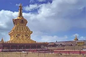 一个原始震撼的修行地，一条超过318的景观道，不容错过的路线图片
