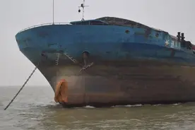 废弃轮船是怎么处理的？为何许多国家宁愿沉船，也不拆成废铁？图片