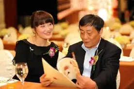 宗庆后之女宗馥莉：心疼父亲创业艰辛，相信爱情在前方图片