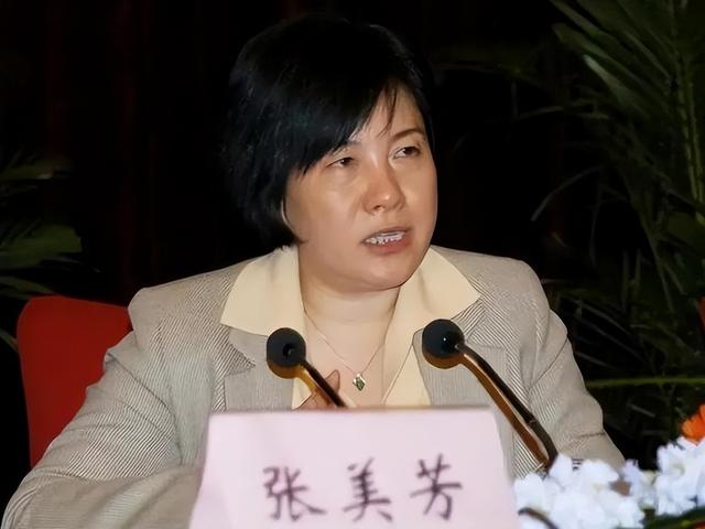 江苏好色老虎落马:私生活糜烂似女皇，将"男宠"赐给女儿一同享乐