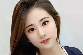 在错的时间，爱上对的人图片