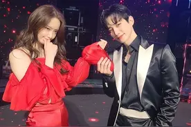 2023最强韩剧CP！李俊昊化身财阀之子与允儿大谈职场恋图片