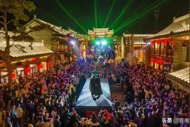 运城这里引来众人围观，究竟为何？图片