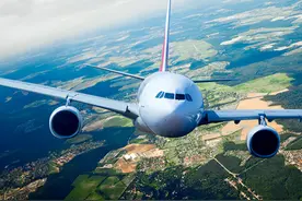 飞机为何不能直接飞越西藏，偏偏绕道而行？如果直飞会怎么样？图片