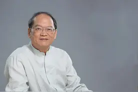 傅佩荣：自己解卦靠谱吗？易经有一套密码，解码不对结果怎会准？图片