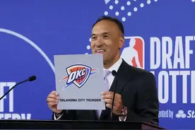 时隔18年！魔术再得状元签！恭喜湖人抽中8号签，结果却被交易了图片