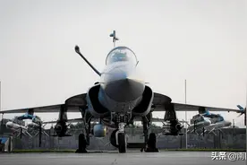 枭龙最新款出口传好消息，估计美国人又得跳脚，能直接克制苏-30图片