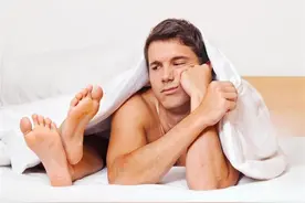 女生裸睡，要脱内衣和内裤吗？试过的人，或能收获这3个好处图片