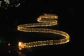 “壮族三月三”，“金色巨龙”再现遇龙河图片