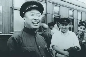 滕代远不让哈军工院长汇报儿子滕久明的情况，摇头说：别搞虚的图片