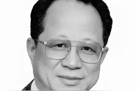 黎明与钢铁结缘、鞠躬尽瘁的一生图片