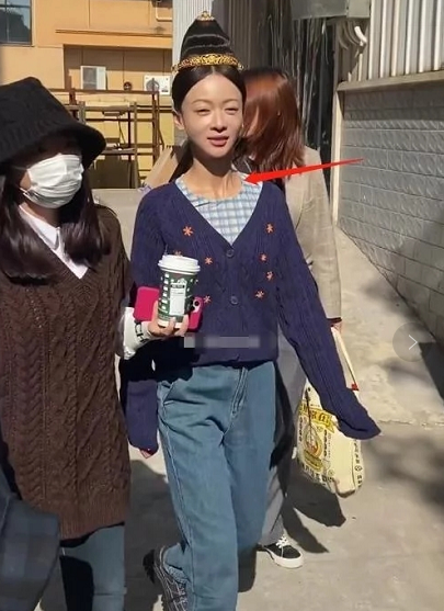 瘦到脱相的明星,纸片人,排骨胸,凹陷脸,有些已经没眼看了