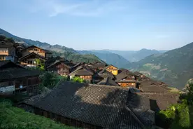 中国人口最多的十个少数民族图片