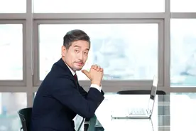 遇到这种垃圾领导，越早离开越好，以免毁了自己的前程图片