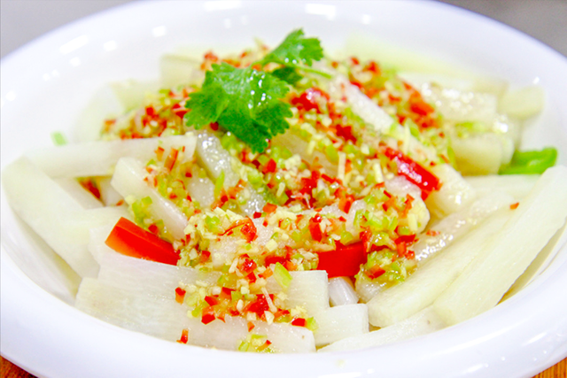 “七月中、腊月半，老人过得心胆颤”，为啥？这6种食物或可缓解