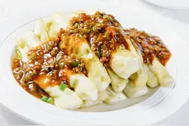 凉拌茄子这样做，味道香辣，特别爽口的一道下饭菜！图片