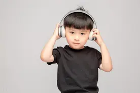 父母必须了解！男孩猛然长高的青春期前期多重因素影响图片